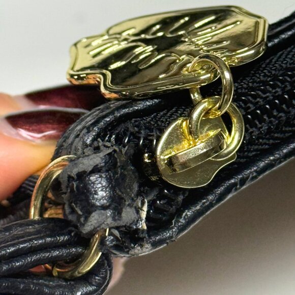 Luv Betsey by Betsey Johnson Cheetah Wristlet – NWT (Flaw Noted) - Picture 4 of 12